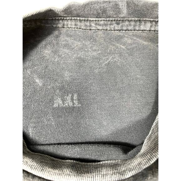 Queen Cropped Band Tee Washed Black Size XL Distressed - Picture 6 of 6